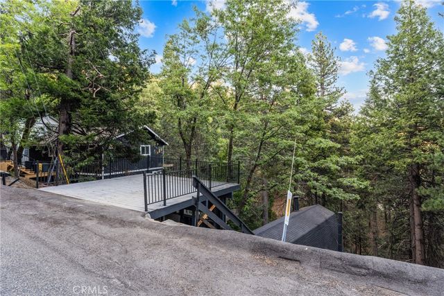 2371 Spring Oak, Running Springs, CA 92382