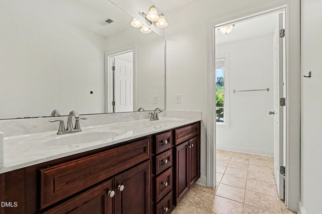 1621 Gracie Girl Way, Wake Forest, NC 27587