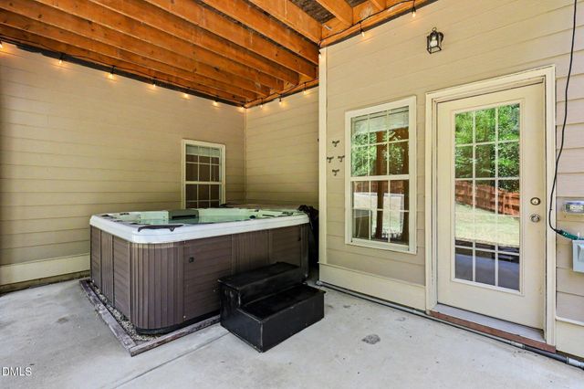 1621 Gracie Girl Way, Wake Forest, NC 27587