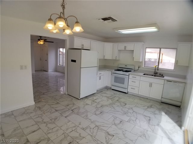 1701 Goodrich Circle, Las Vegas, NV 89108
