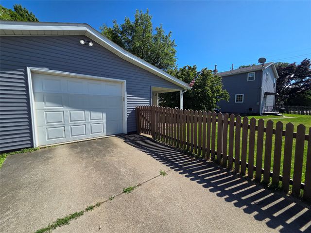2703 EMERSON Avenue, Erie, PA 16508