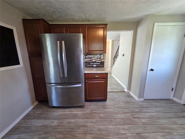 2703 EMERSON Avenue, Erie, PA 16508