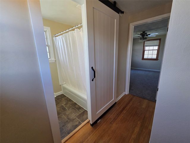 2703 EMERSON Avenue, Erie, PA 16508