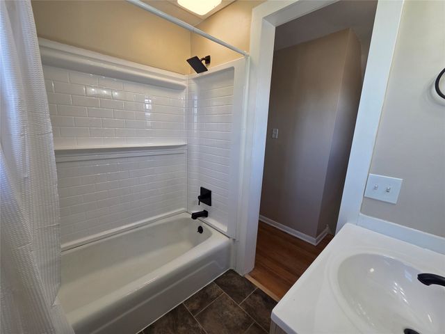 2703 EMERSON Avenue, Erie, PA 16508