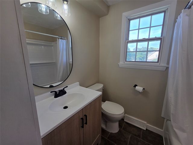 2703 EMERSON Avenue, Erie, PA 16508