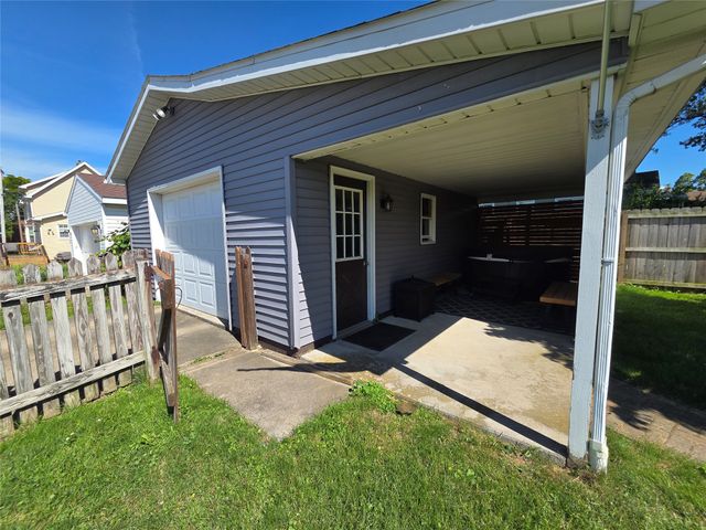 2703 EMERSON Avenue, Erie, PA 16508