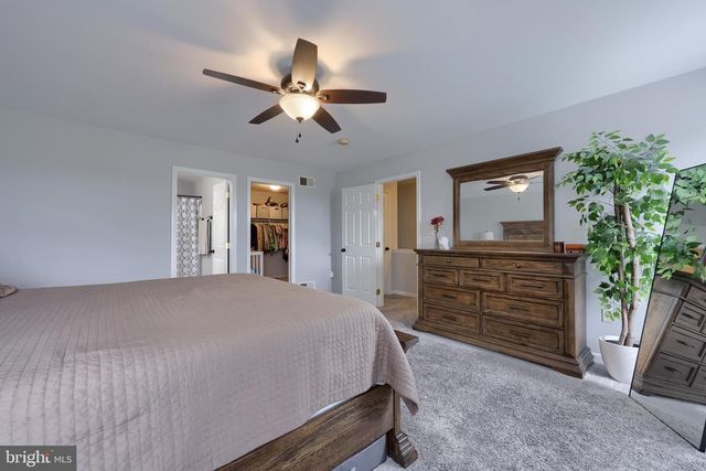 45 PAVERS COVE CT, Middletown, PA 17057