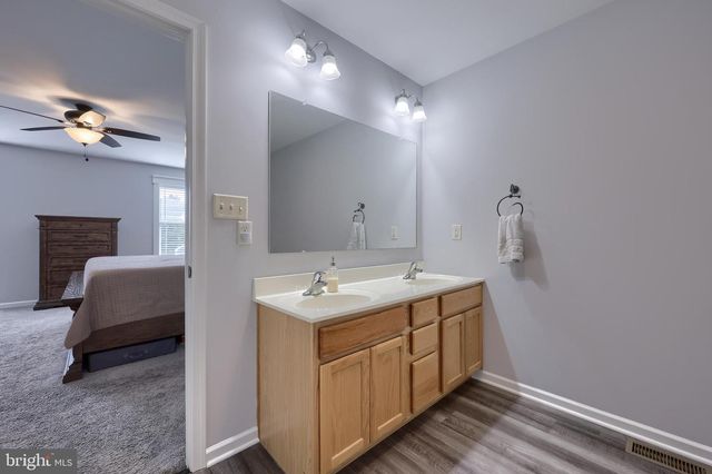 45 PAVERS COVE CT, Middletown, PA 17057