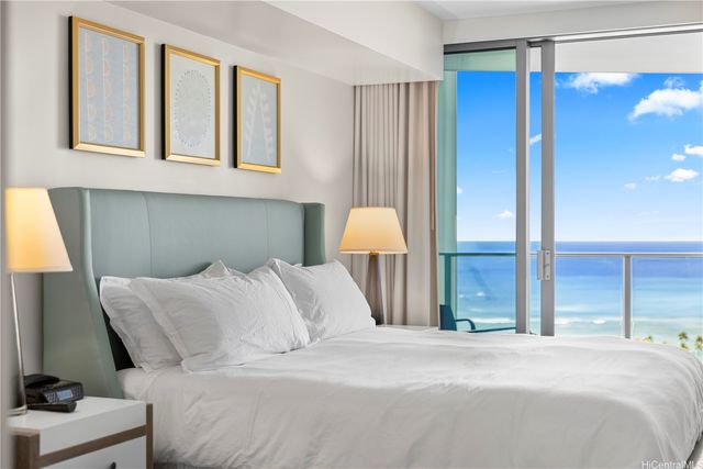 383 Kalaimoku Street 3008, Honolulu, HI 96815