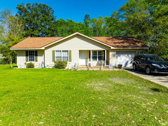 2218 Riverside Ave, Waycross, GA 31501