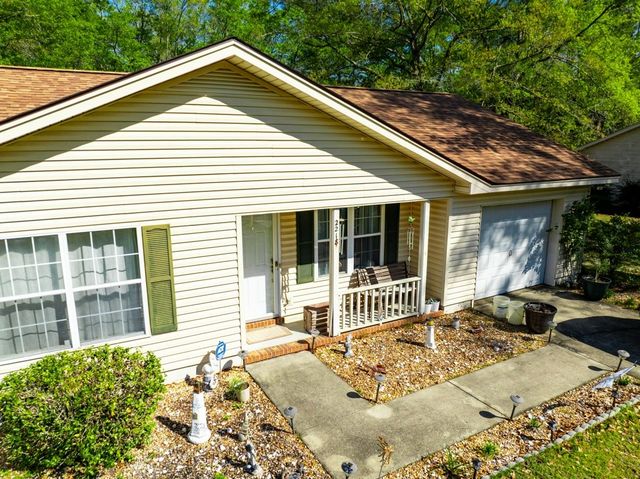 2218 Riverside Ave, Waycross, GA 31501