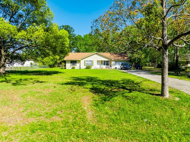 2218 Riverside Ave, Waycross, GA 31501