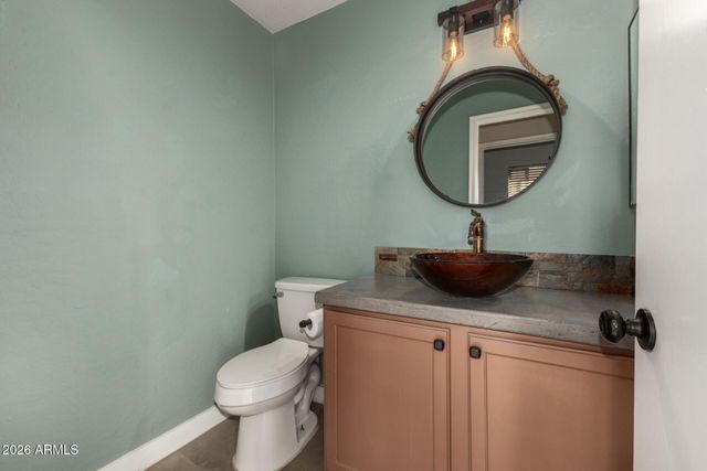 10819 E FLORIAN Avenue, Mesa, AZ 85208