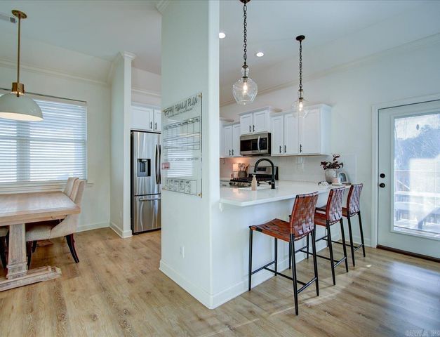 215 Windcrest Cir Circle, Hot Springs, AR 71913