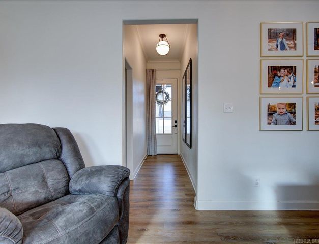 215 Windcrest Cir Circle, Hot Springs, AR 71913