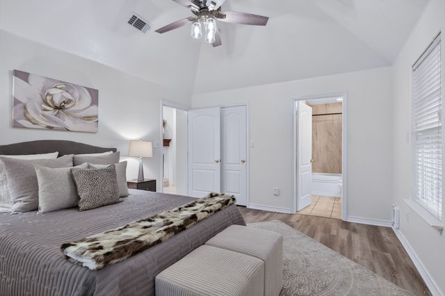 233 Adolphus Avenue, Lake Dallas, TX 75065