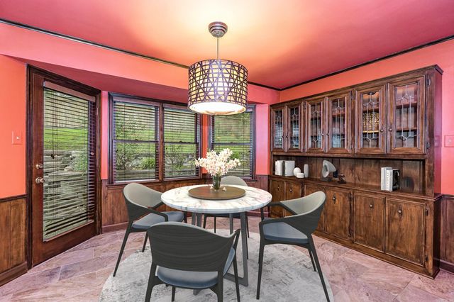 301 Valley Club Circle, Little Rock, AR 72212