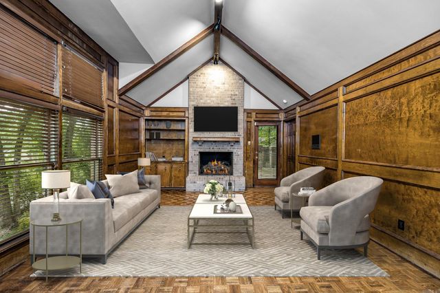 301 Valley Club Circle, Little Rock, AR 72212