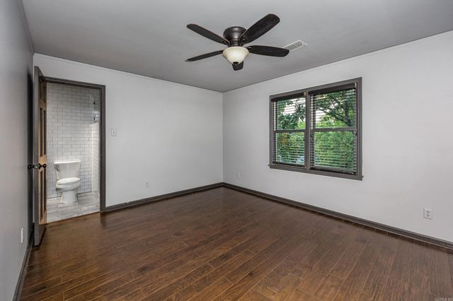 301 Valley Club Circle, Little Rock, AR 72212