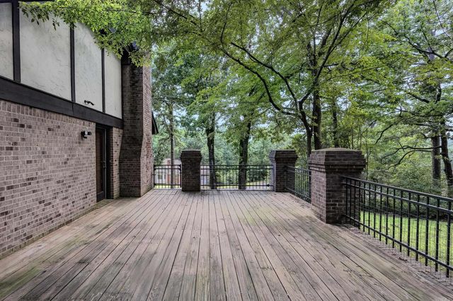 301 Valley Club Circle, Little Rock, AR 72212