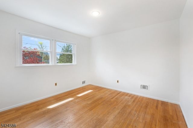 5 Foxwood Ln, Randolph Twp., NJ 07869