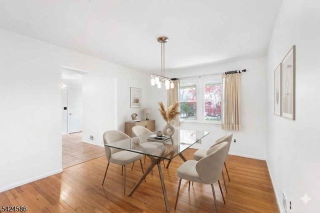 5 Foxwood Ln, Randolph Twp., NJ 07869