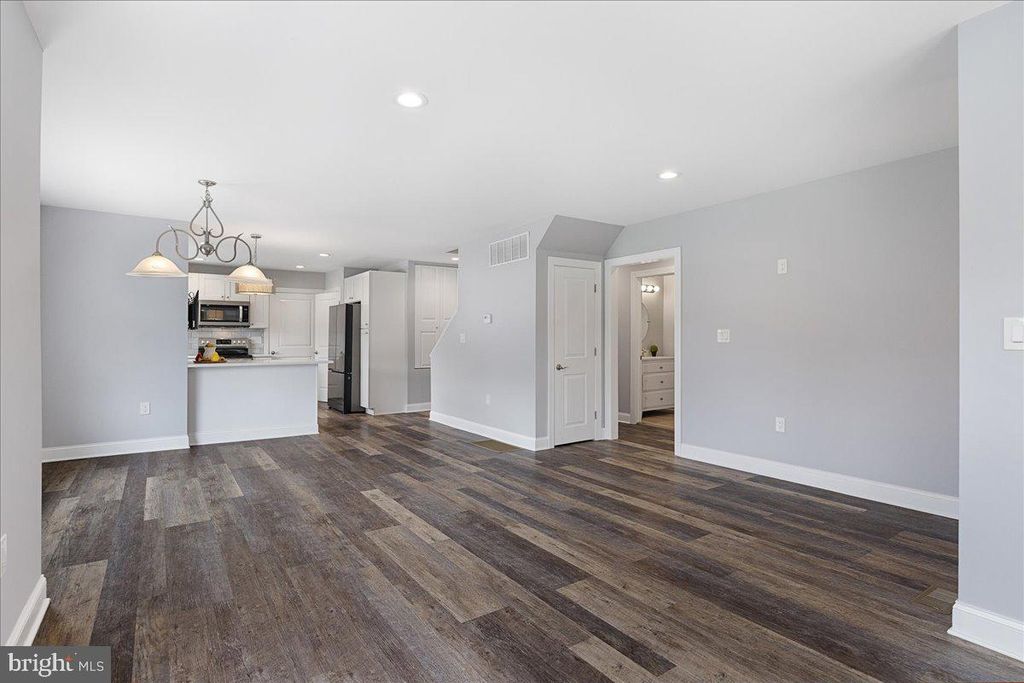 4453 NOTTINGHAM WAY, HAMILTON, NJ 08690 — photo 3