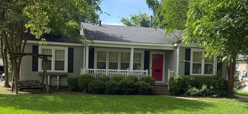 221 Pennsylvania Avenue, Shreveport, LA 71105