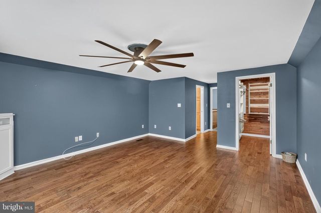 1 TANEY CT, Taneytown, MD 21787