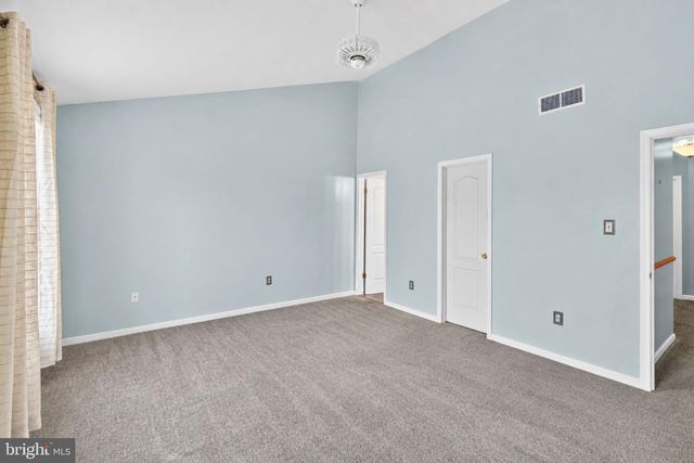 1 TANEY CT, Taneytown, MD 21787