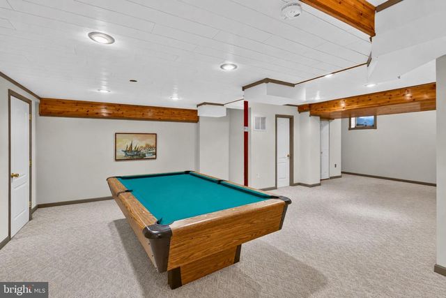 1 TANEY CT, Taneytown, MD 21787