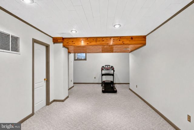 1 TANEY CT, Taneytown, MD 21787