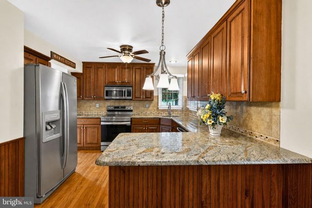 1 TANEY CT, Taneytown, MD 21787