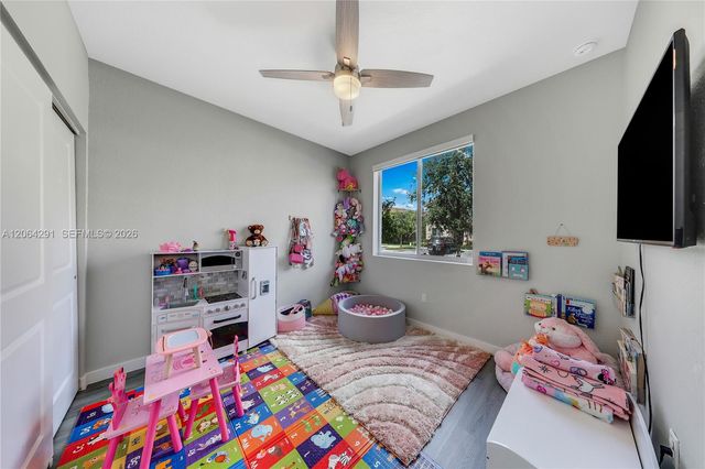 1079 SE 23rd Ter, Homestead, FL 33035