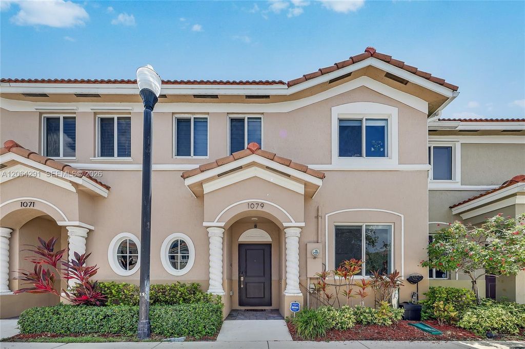 1079 SE 23rd Ter, Homestead, FL 33035