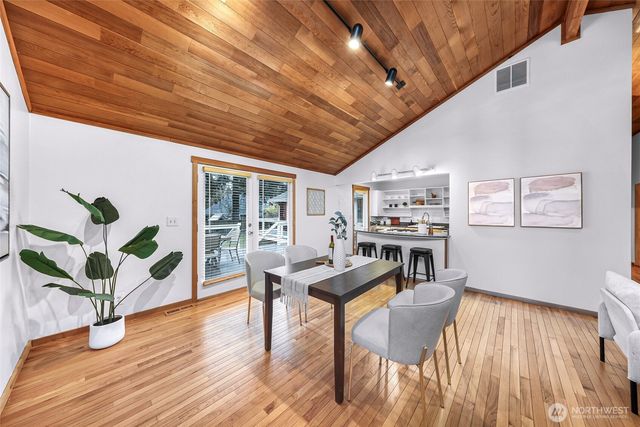 12214 NE 97th Street, Kirkland, WA 98033