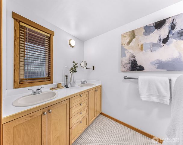 12214 NE 97th Street, Kirkland, WA 98033