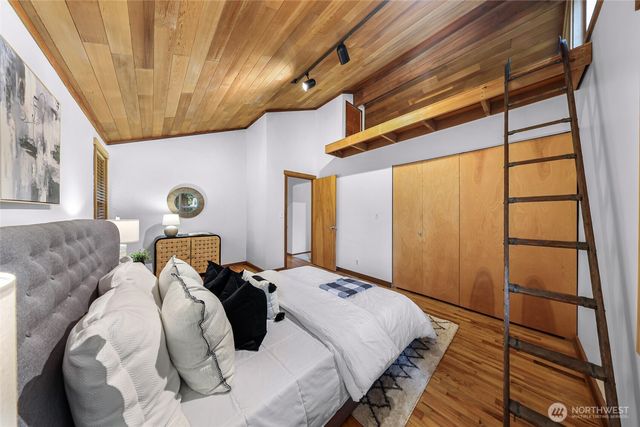 12214 NE 97th Street, Kirkland, WA 98033