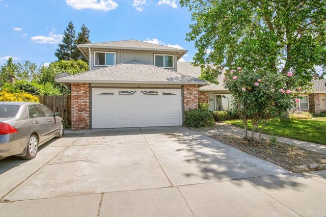 1552 Liverpool Ct, Manteca, CA 95336