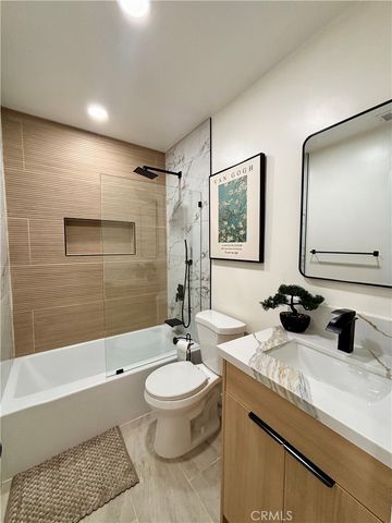 4740 Pepperwood, Long Beach, CA 90808