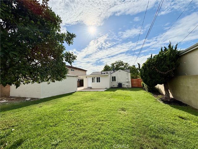 4740 Pepperwood, Long Beach, CA 90808