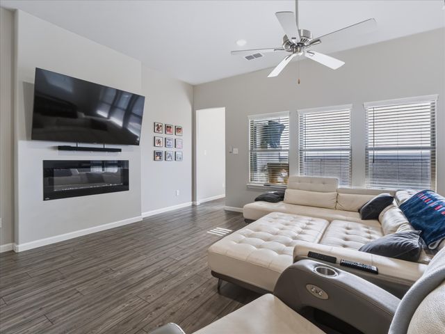 2913 Sunnyside Drive, Celina, TX 75009