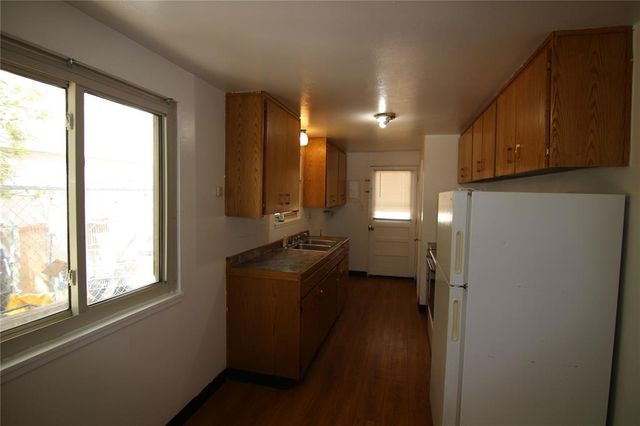 2514 W Bijou Street, Colorado Springs, CO 80904
