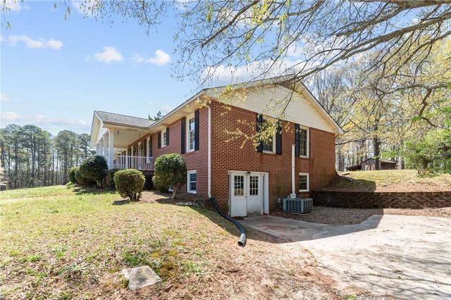 1560 Sever Road, Lawrenceville, GA 30043