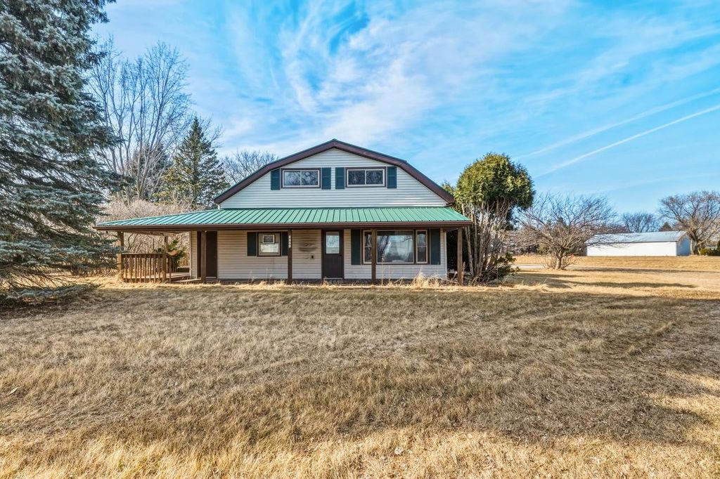 3450 MID VALLEY DRIVE, De Pere, WI 54115