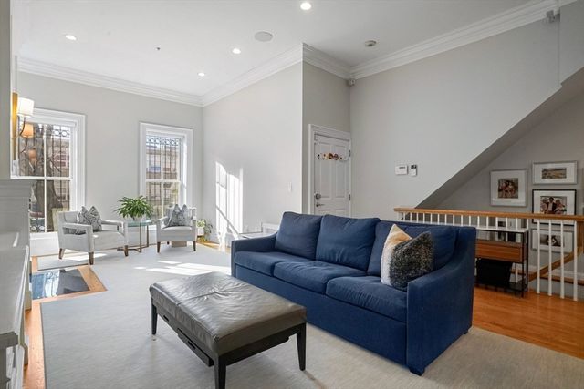 41 Worcester St 1, Boston, MA 02118