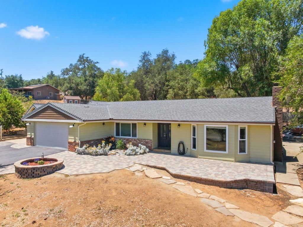 2438 Duraznitos Road, Ramona, CA 92065 — exterior