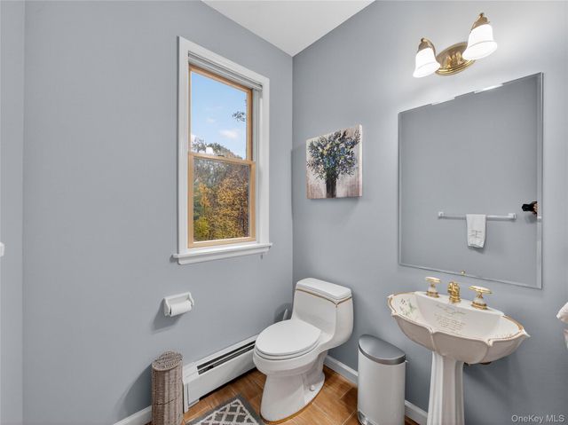 15 Beaver Pond Court, Stony Point, NY 10980