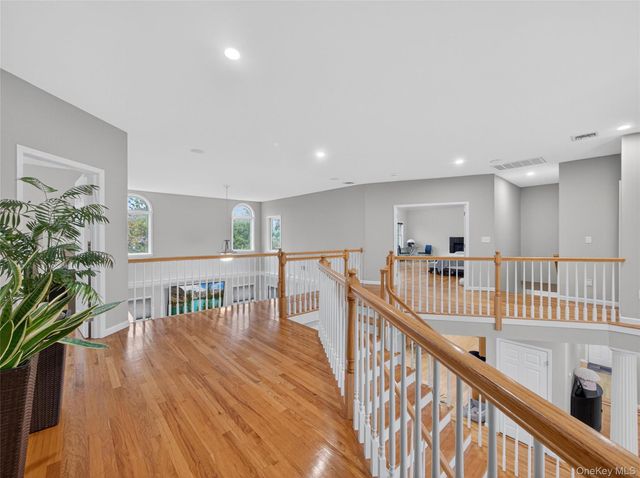 15 Beaver Pond Court, Stony Point, NY 10980