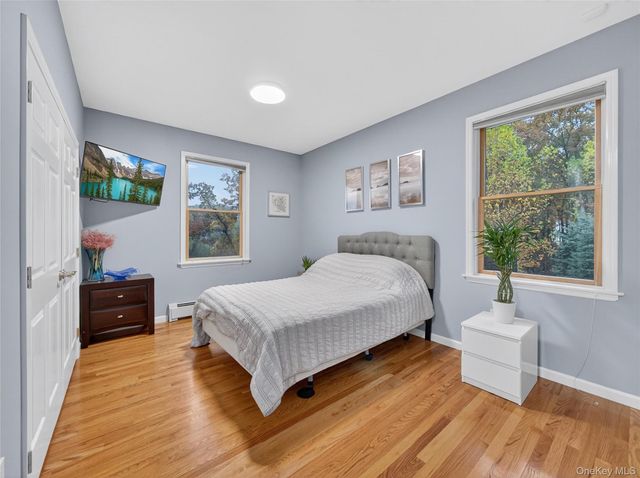 15 Beaver Pond Court, Stony Point, NY 10980